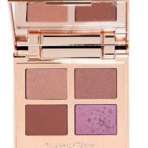 LUXURY PALETTE OF PEARLS
LIMITED EDITION COSMIC PEARL